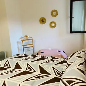 El Hogar De Mercedes Apartamento